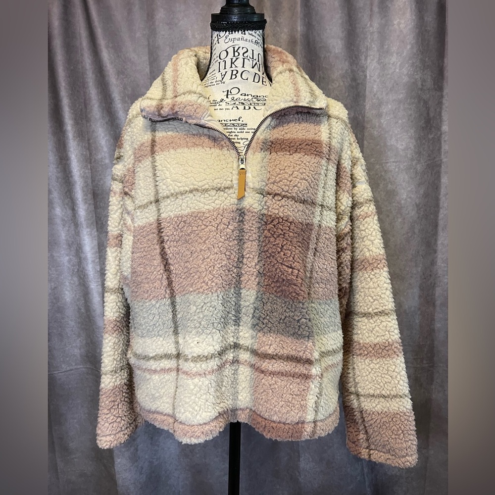 Thread & Supply Pink, Grey and Cream Quarter Zip Teddy Jacket.